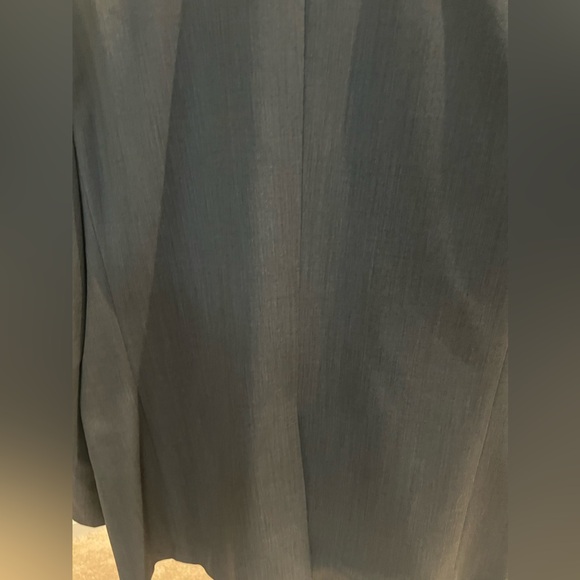 Brooks Brothers gray suit jacket. - Picture 8 of 12